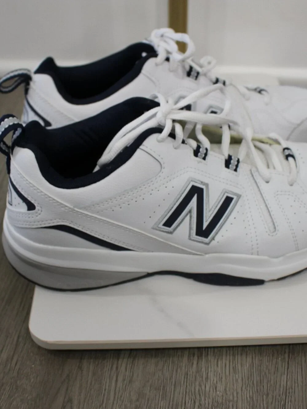 Men's New Balance 608 Size 9 2E (Wide)